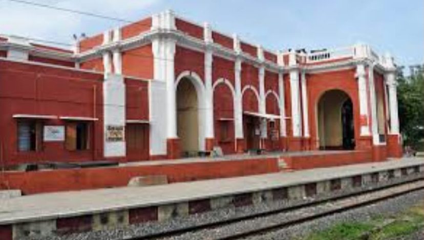 Indian Railway: देश का भूतिया रेलवे स्टेशन ,जब स्टेशन मास्टर और पूरे परिवार की हुई थी रहस्यमयी मौत