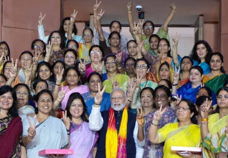 New Delhi : “नारी शक्ति को वंदन”,महिलाओं का आत्मविश्वास आसमान छू रहा है : मोदी
