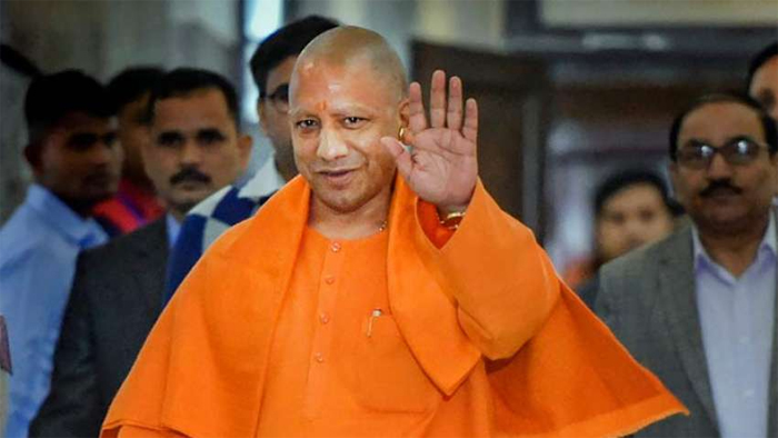 Varanasi News : पीएम के नेतृत्व पर गौरव की अनुभूति करता है हर भारतीय : योगी