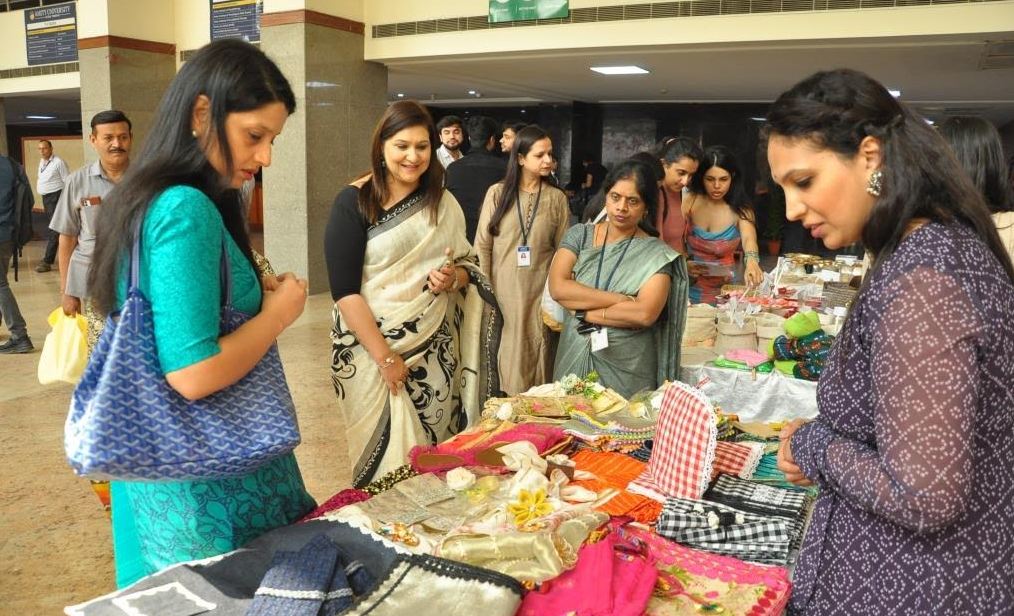 एमिटी विश्वविद्यालय में ‘तहजीब और त्योहार’ पर कार्यशाला आयोजित