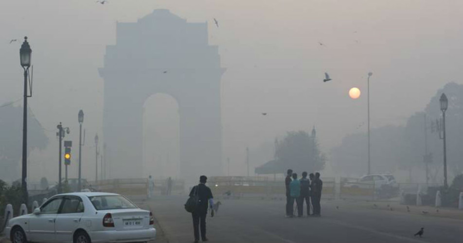 दिल्ली-यूपी में बढ़ी ठंड, कोहरा पड़ना शुरू, जाने मौसम का हाल