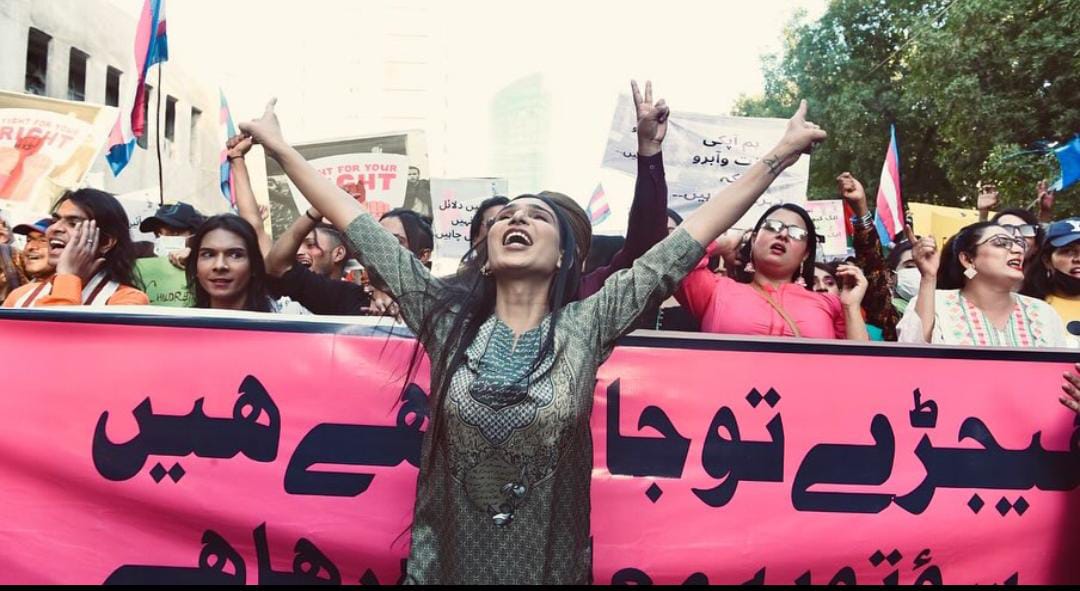 क्या है Hijra Festival जिसे मनाने के लिए पाकिस्तानी ट्रांसजेंडर उतरे सड़कों पर ?