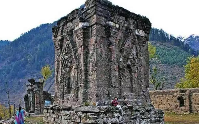 पाक सेना ने किया शारदा मंदिर में कब्जा, भारत से लगाई गुहार