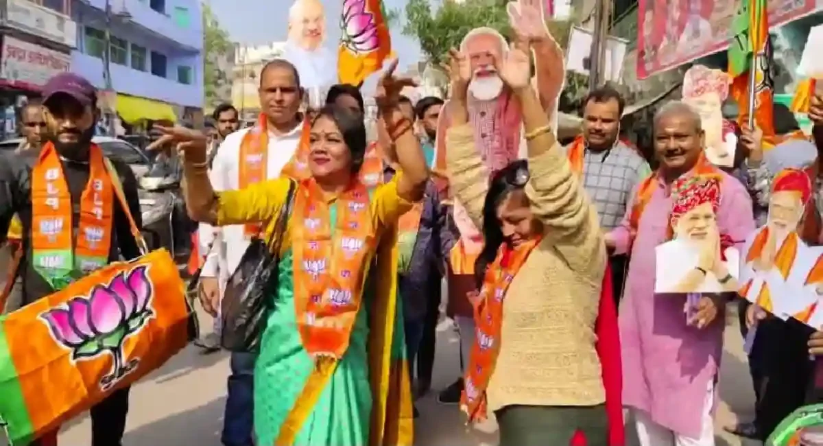 तीन राज्यों में भाजपा को बढ़त, तेलंगाना में कांग्रेस का शानदार प्रदर्शन