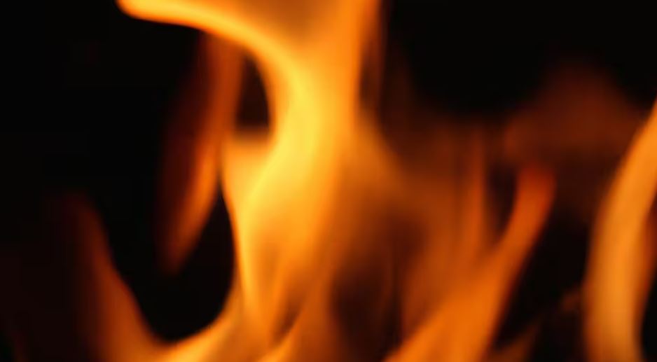 शॉर्ट सर्किट से घर में लगी आग, घर में सो रही दो बच्चियों की मौत