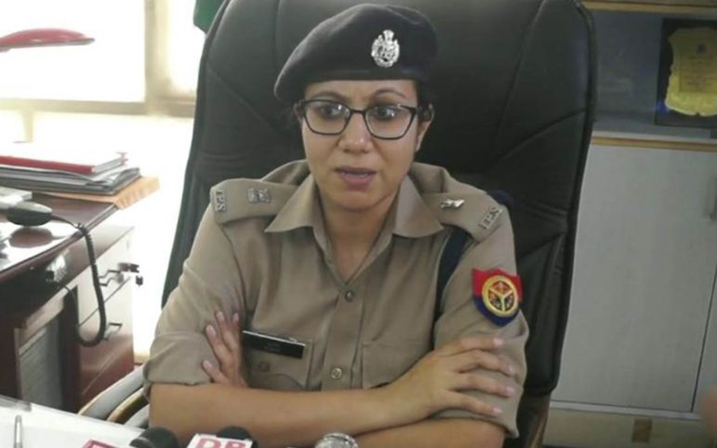 नोएडा की डीसीपी सुनीति समेत 15 पुलिसकर्मी को मिला बड़ा पुरस्कार