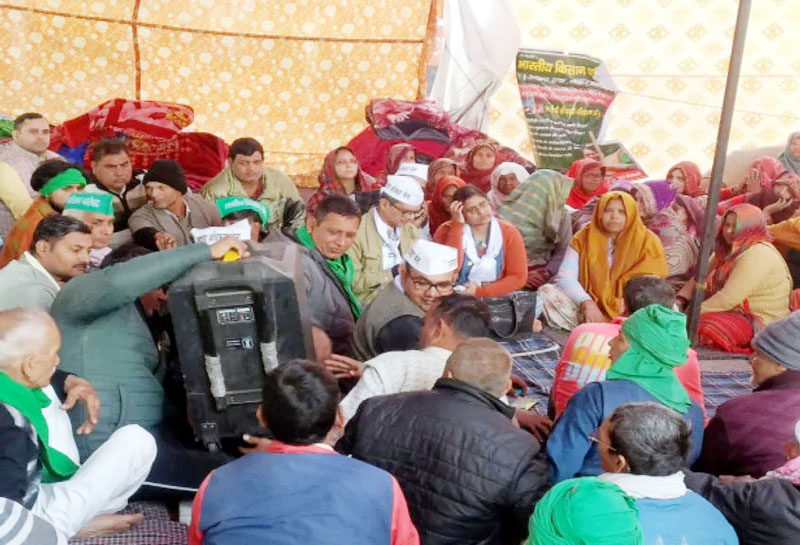 Noida News : बर्बरता करने वाले पुलिसकर्मियों पर करेंगे एफआईआर, किसानों के दिल्ली कूच को समर्थन