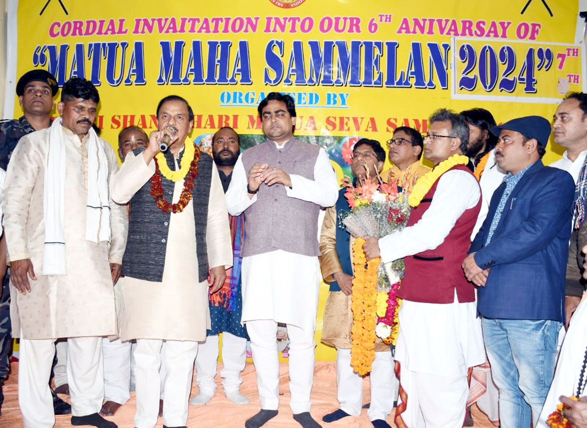Noida News : मतुआ समाज से सांसद व केन्द्रीय मंत्री ने किया संवाद