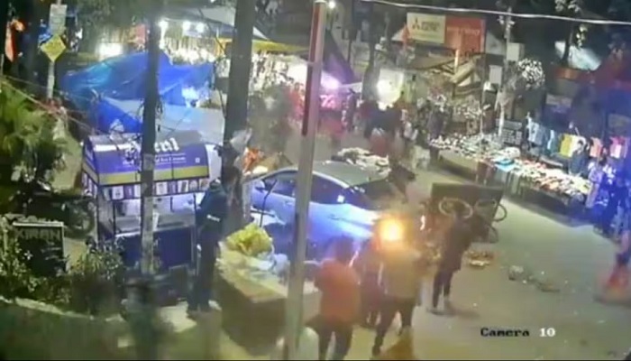 Delhi: बेकाबू कार ने भीड़ में घुसकर कई लोगों को रौंदा, एक की हुई मौत