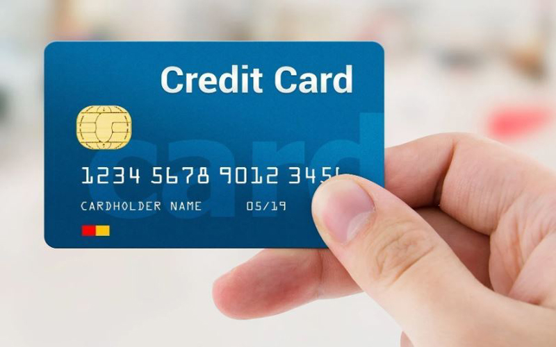 Credit Card यूजर्स को लगा बड़ा झटका, बैंक ने किया 17 हजार ग्राहको को ब्लॉक