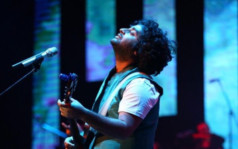 अपने गानों से करोड़ों को मदहोश करने वाले Arijit Singh, मना रहे अपना 37 वां जन्मदिन