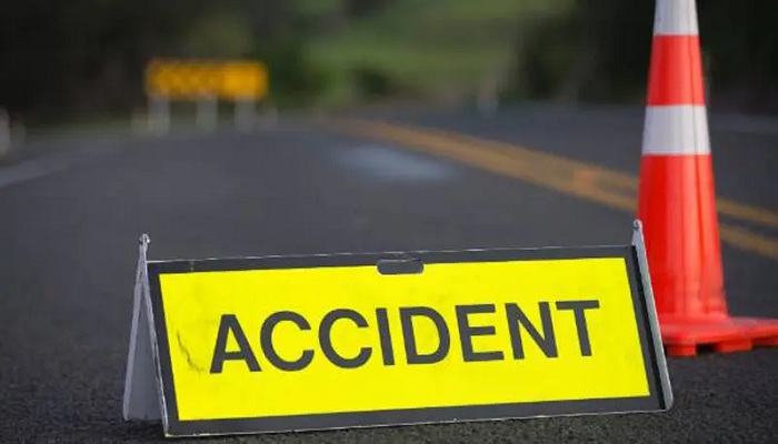 नोएडा में हुए अलग-अलग सड़क हादसों में 4 की मौत