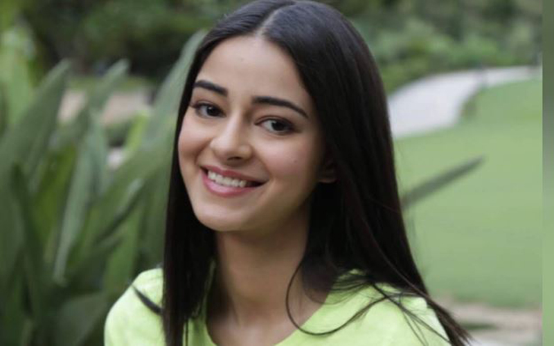 एक्ट्रेस Ananya Panday ने लॉन्च किया अपना पॉडकास्ट, Mental Health पर करेंगी बातचीत